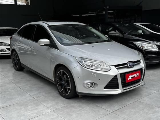 FORD FOCUS 2.0 TITANIUM PLUS SEDAN 16V FLEX 4P POWERSHIFT